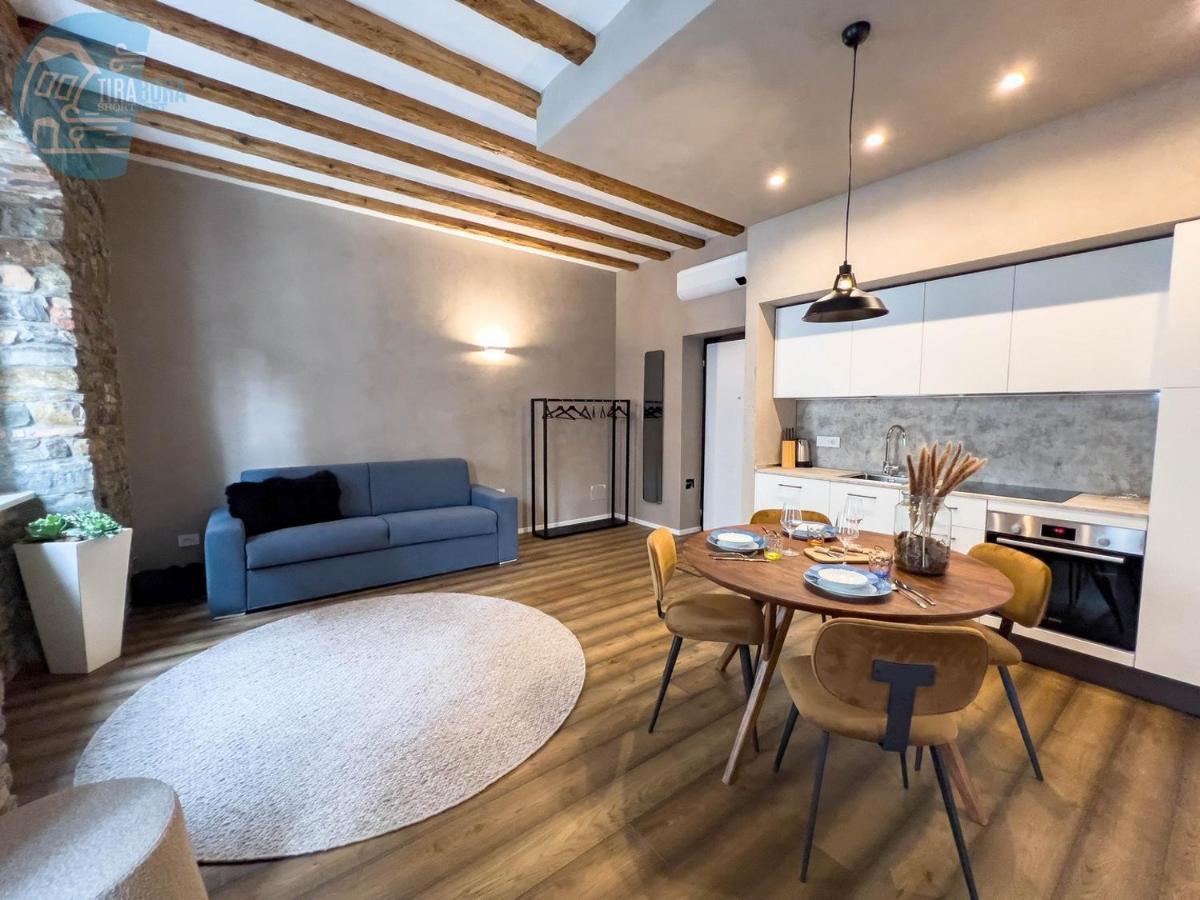 San Nicolo 14 Tirabora Short Rent Apartment Trieste Luaran gambar