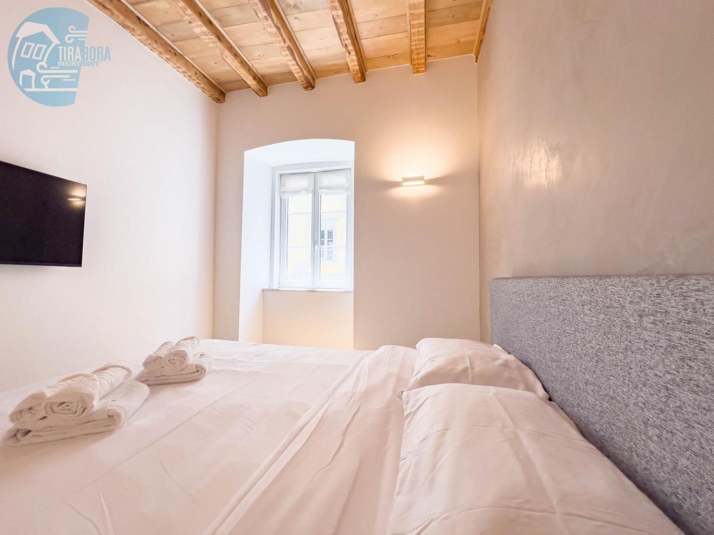 San Nicolo 14 Tirabora Short Rent Apartment Trieste Luaran gambar