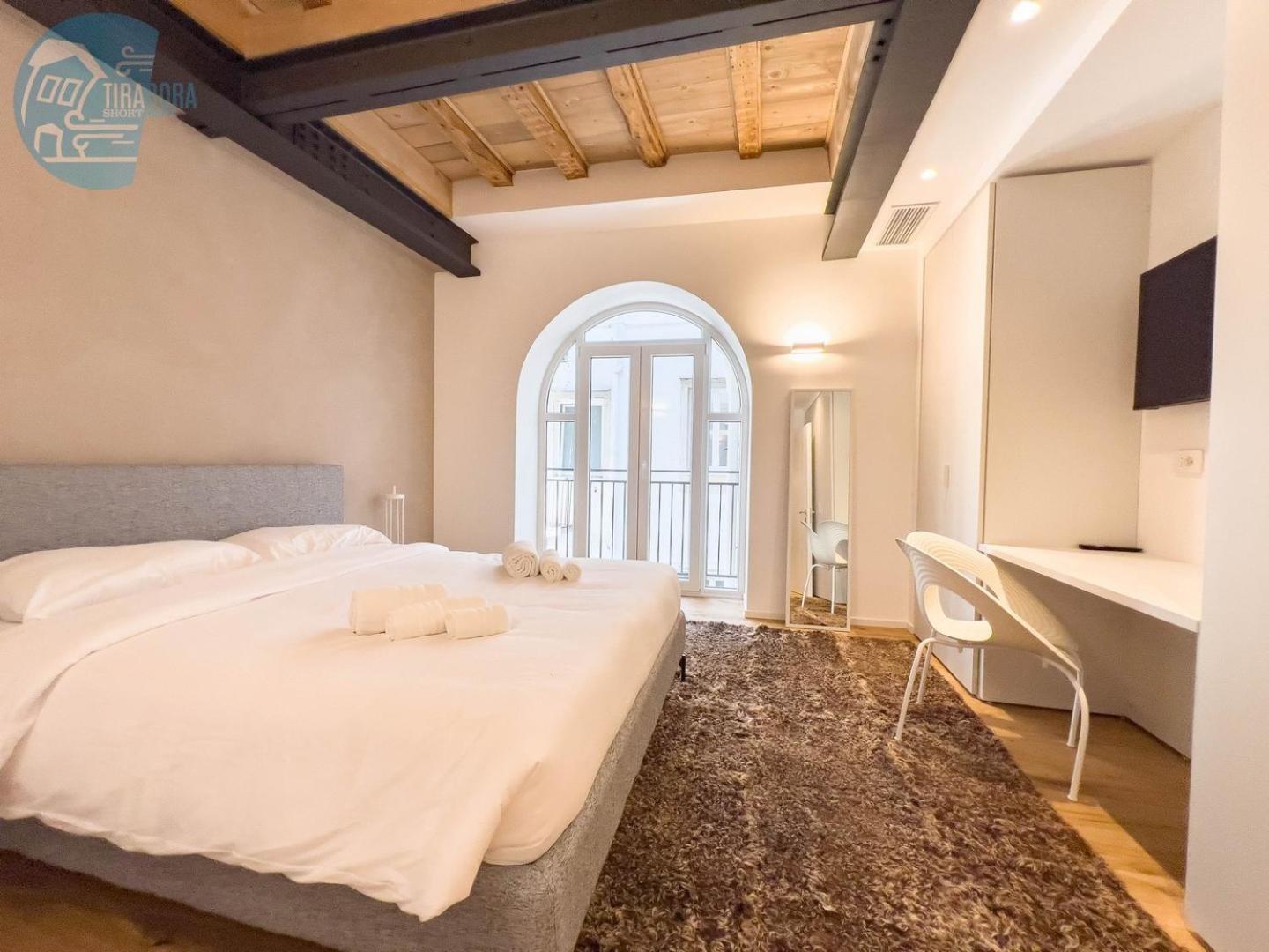 San Nicolo 14 Tirabora Short Rent Apartment Trieste Luaran gambar