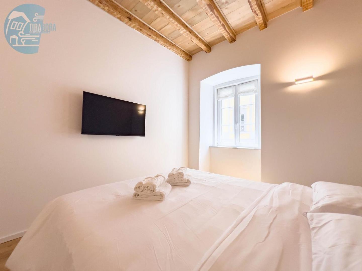 San Nicolo 14 Tirabora Short Rent Apartment Trieste Luaran gambar